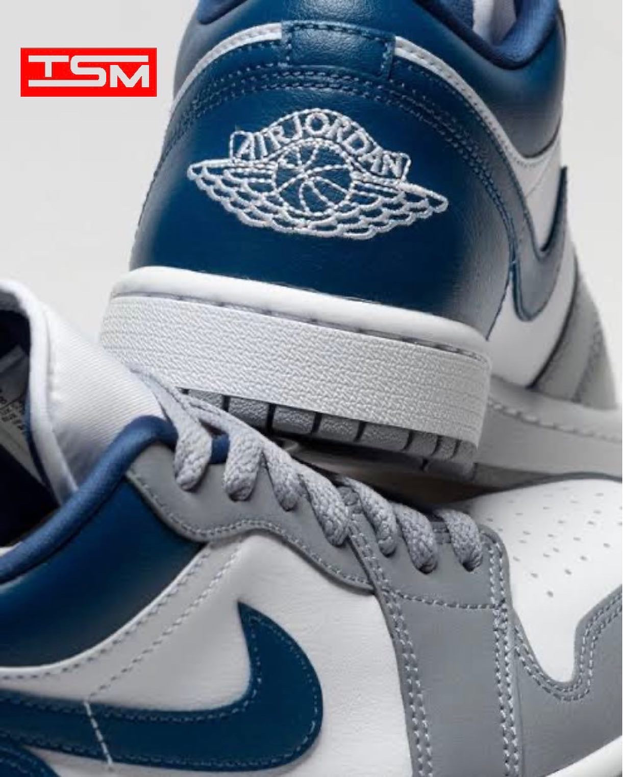 Jordan 1 Low Stealth French Blue BY JORDAN