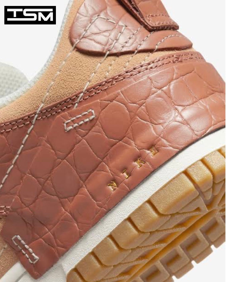 Nike Dunk Low Disrupt 2 SE Mineral Clay